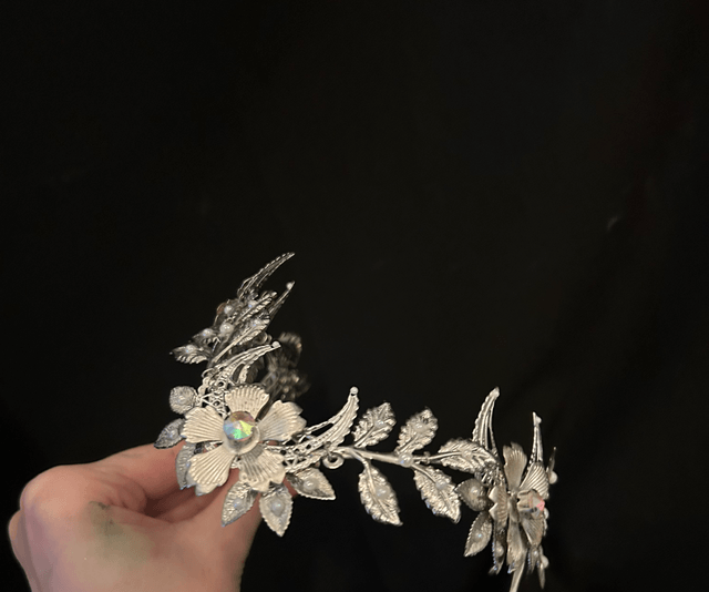 Sage tiara