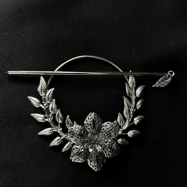 Flora hair stick barette
