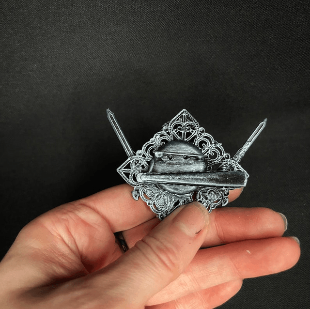 Odin clip/pin