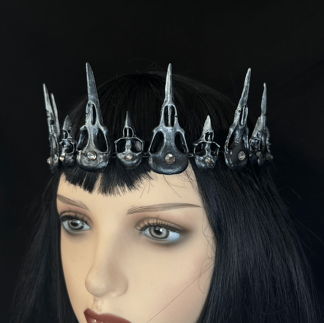 Völkr crown 