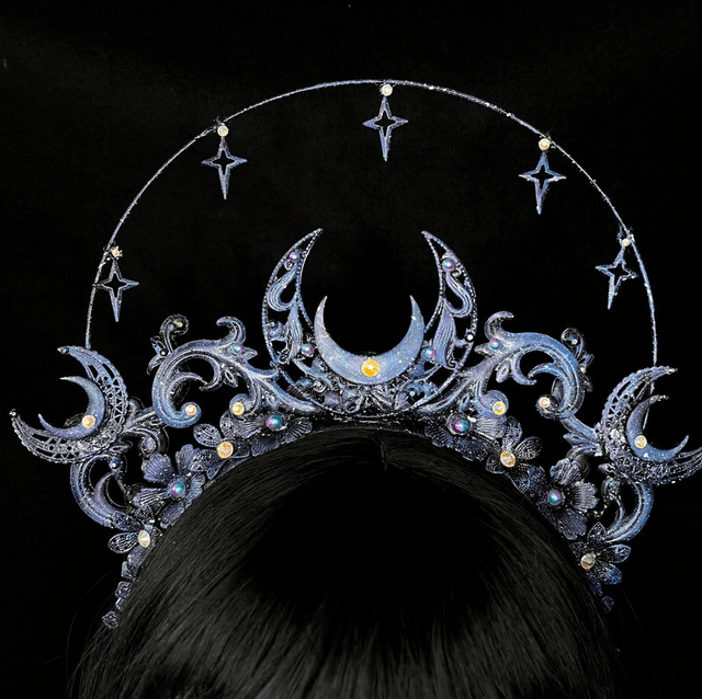Andromeda crown