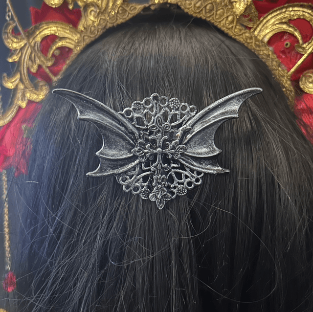 Nocturne brooch/clip (2)