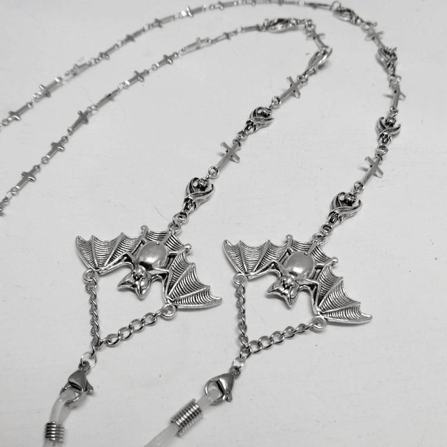 Vampire bat glasses chain