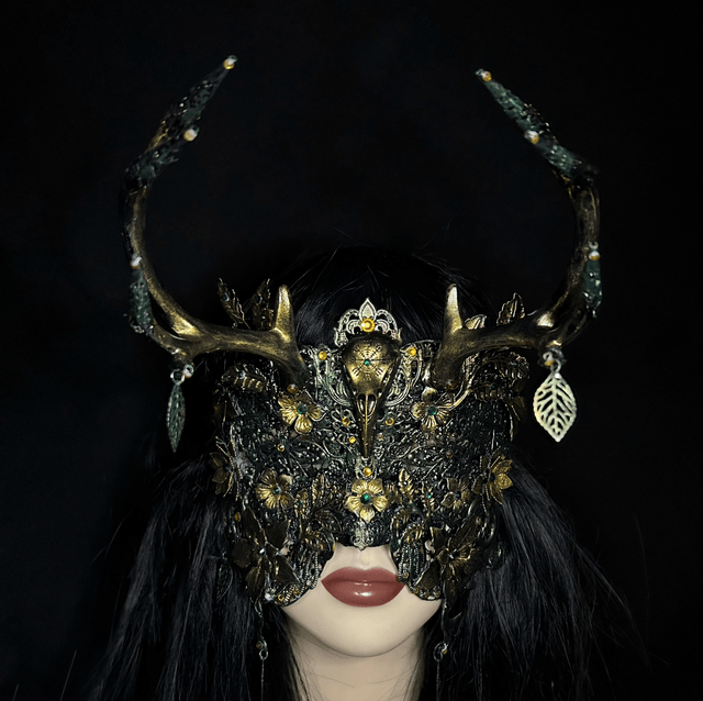 Elderwood blindmask