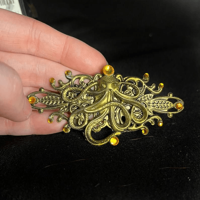 Cthulhu hairclip/comb
