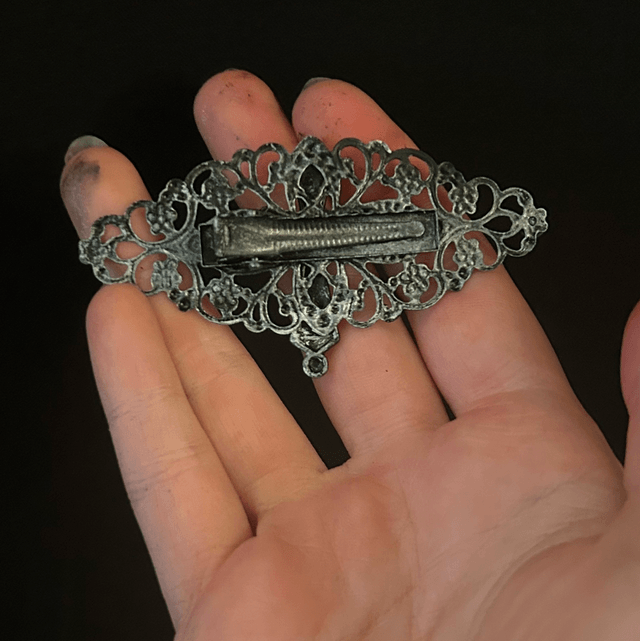 Sacrament hair slide