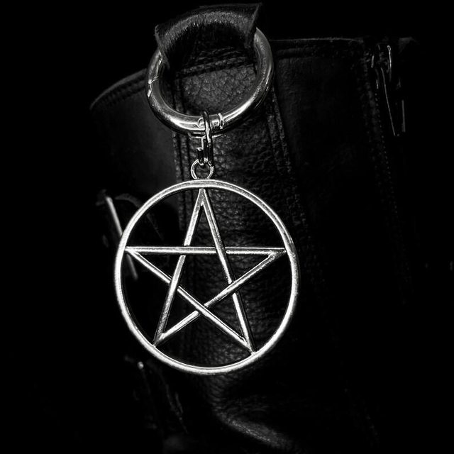 Large pentagram bootclip
