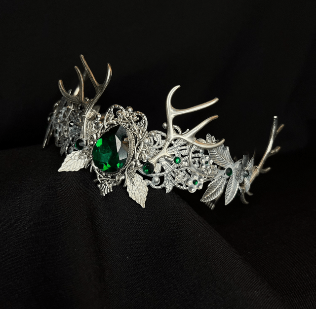 Gaia tiara