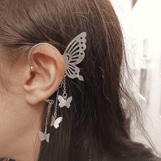 Butterfly ear cuff