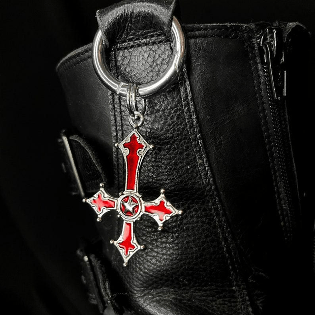 Red Cross Boot Clip