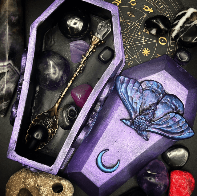Moth coffin box 
