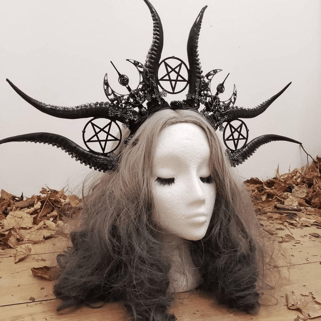 Leviathan crown