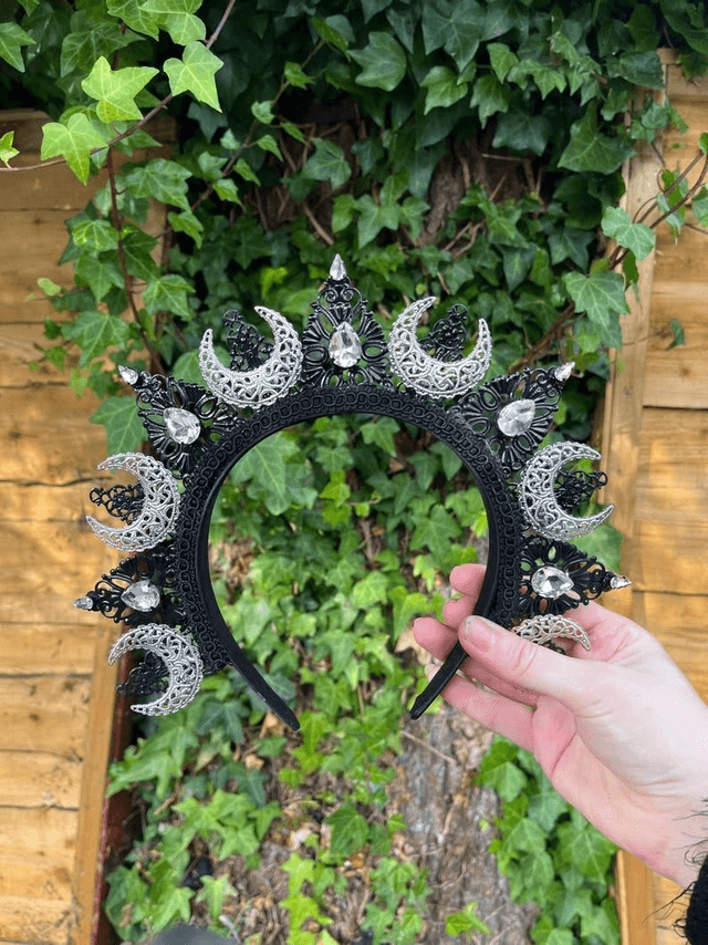 Eclipse Crown