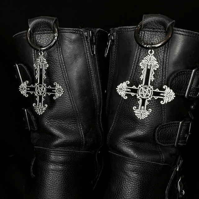 Black and Silver inverted cross Boot clip