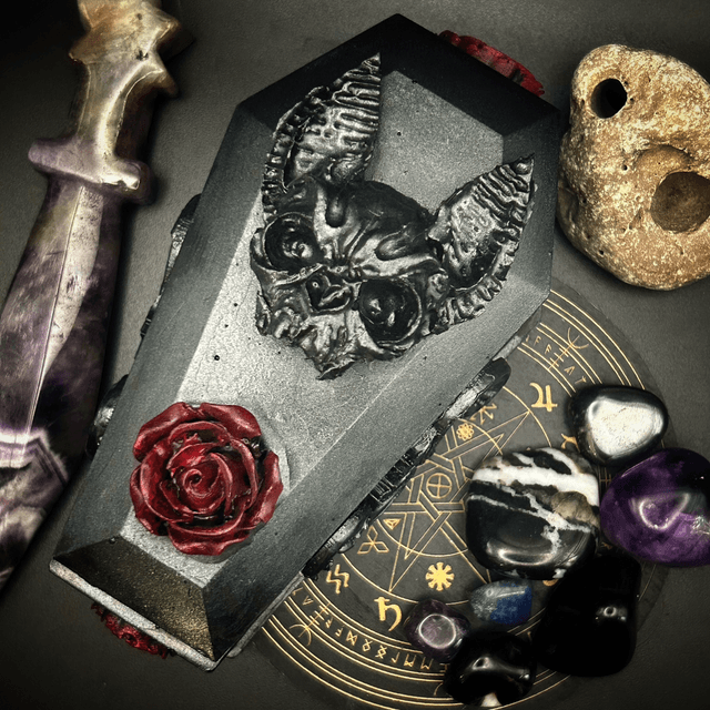 Vampir coffin box 