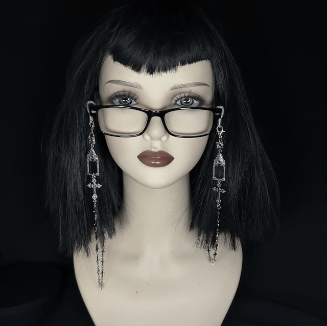 Cathedral glasses chains 