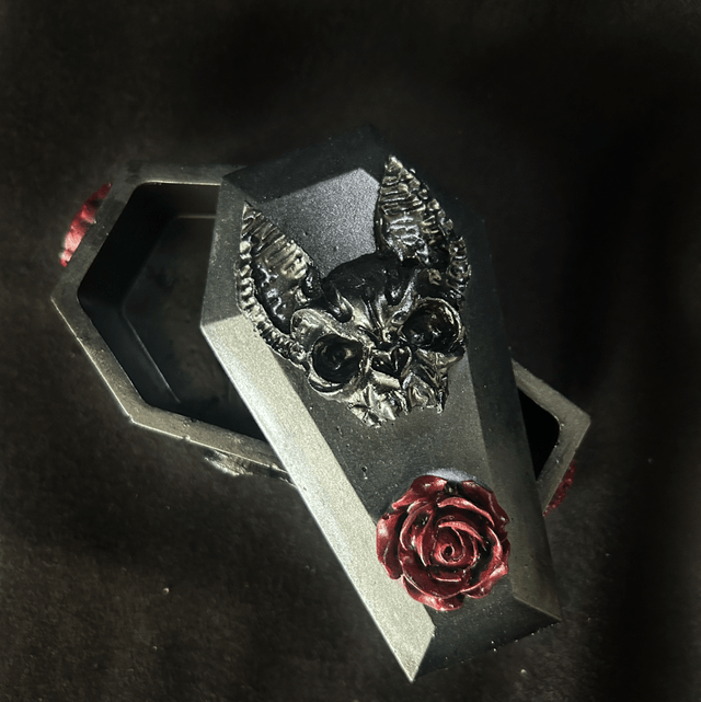 Vampir coffin box 