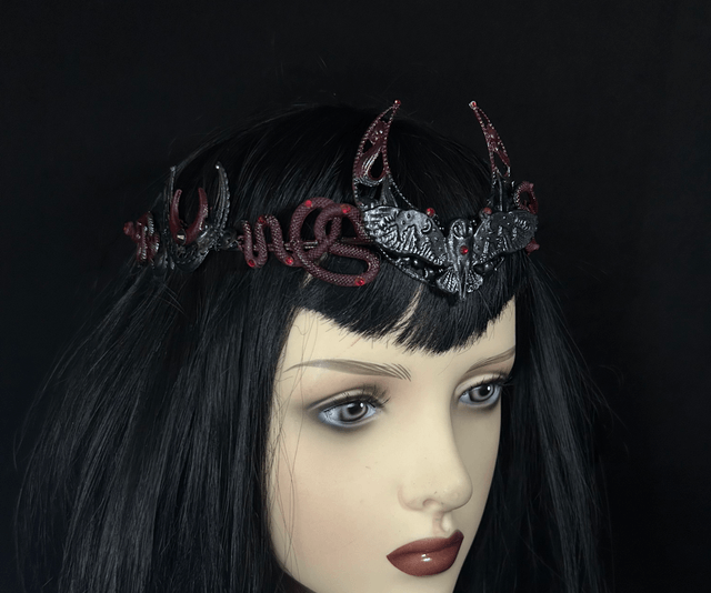 Lilith tiara 
