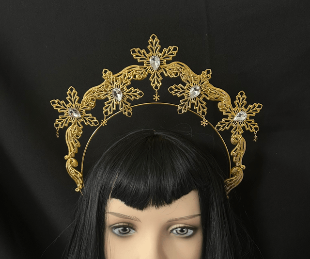 Snowfall halo gold