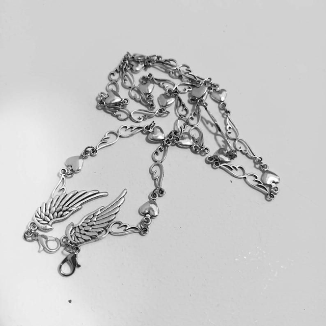 Angelic glasses chain