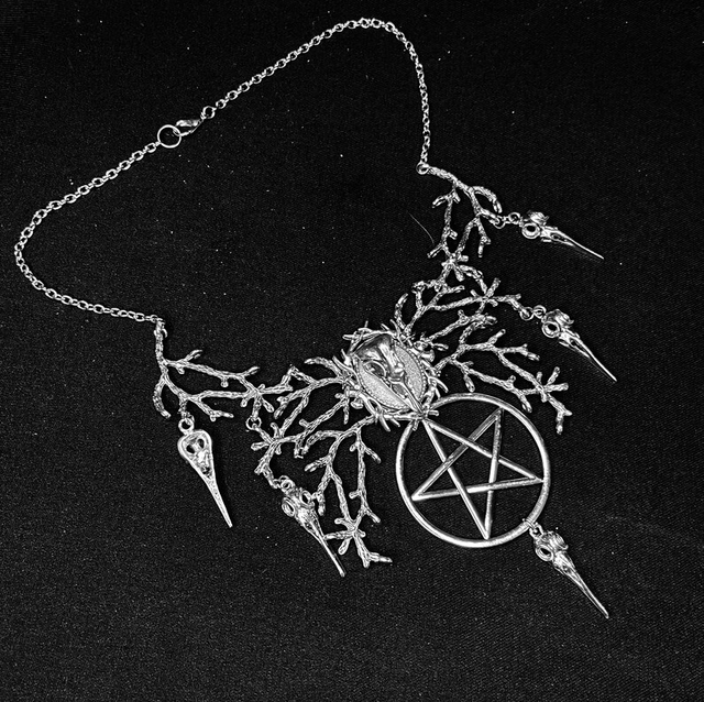Ravenwood necklace