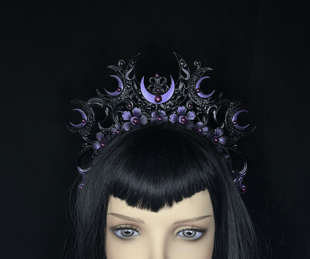 Lunara mask and crown set 