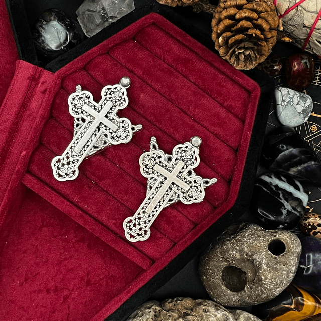 Cross Collar Pin