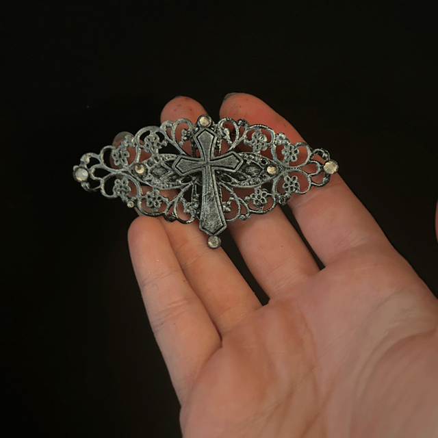 Sacrament hair slide
