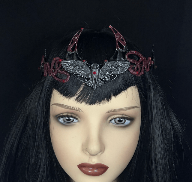Lilith tiara 