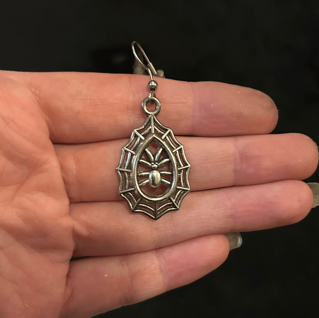 Web earrings 