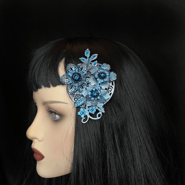 Floral brooch/clip