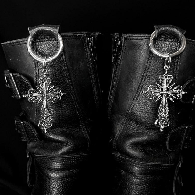 Sacrament Boot Clip