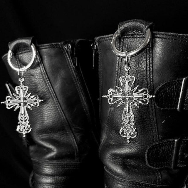 Sacrament Boot Clip