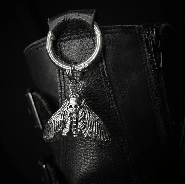 Death moth II boot clip