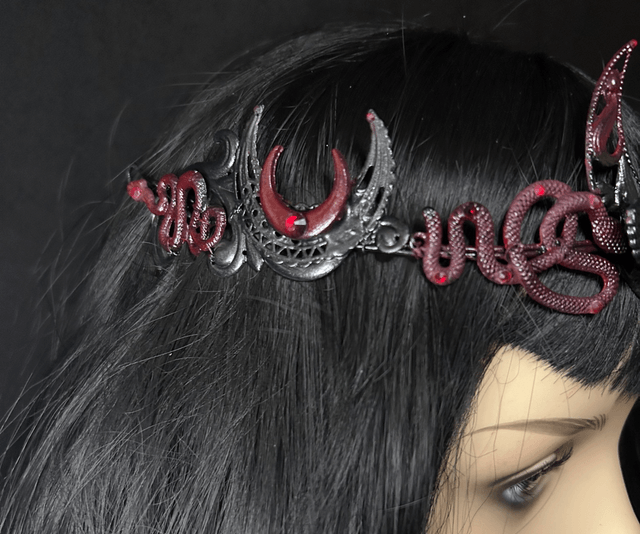 Lilith tiara 
