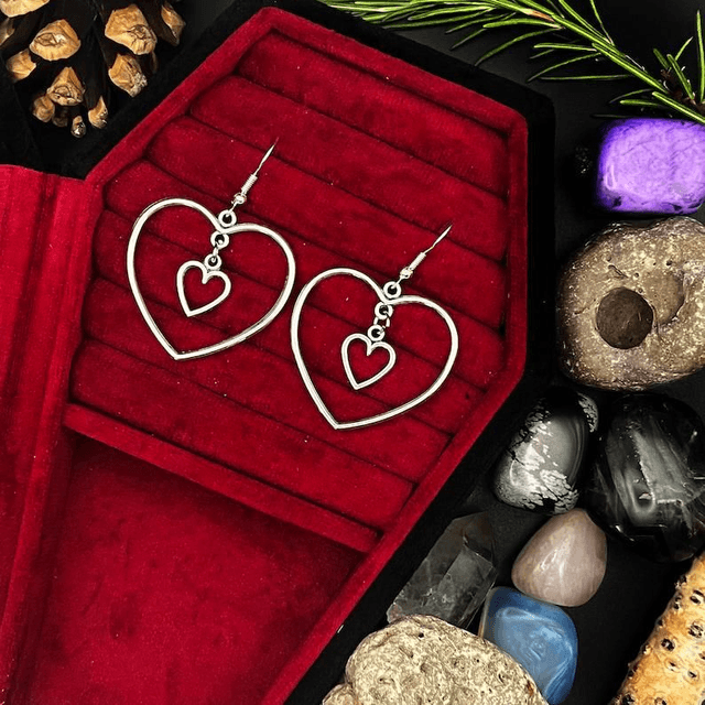 Adore earrings