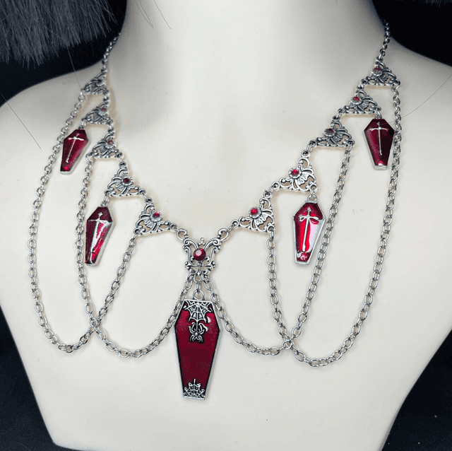 Laid to rest necklace 