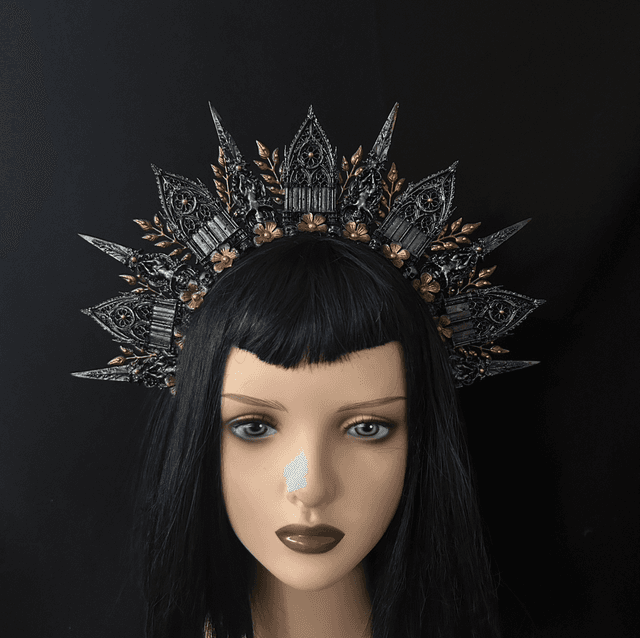 Cathedra Crown 