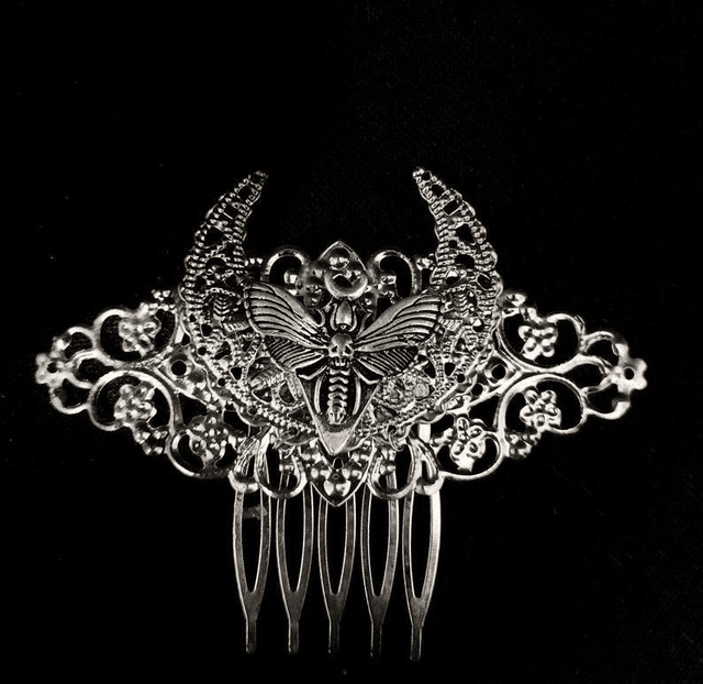 Death Moth haircomb/clip
